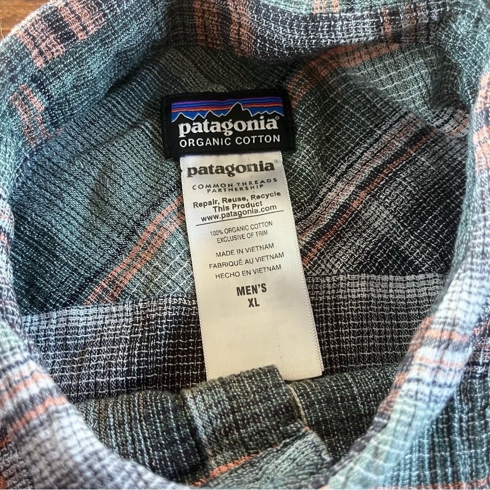 PATAGONIA Organic Cotton Men’s Lightweight Button Up Shirt Long Sleeve Size XL - Picture 2 of 7